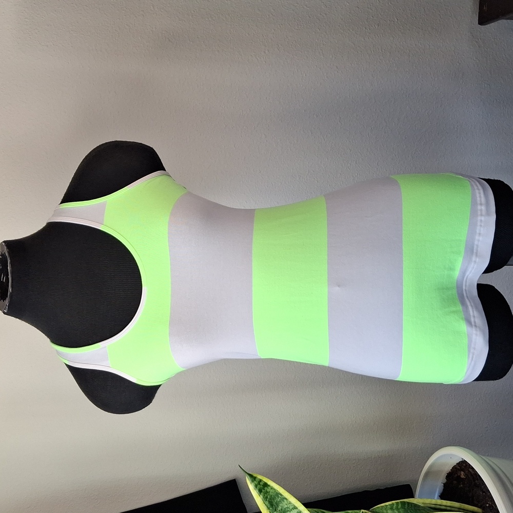 Lululemon Athletica Women's Stripe Tank Top Ptp 14"